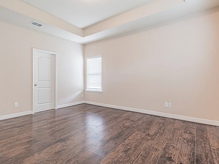 5488 Devonwood St — Photo 26