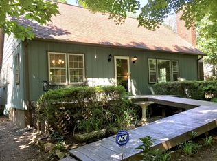 445 Rowland Rd, Swannanoa, NC 28778