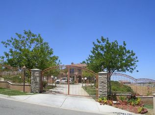 18847 Chickory Dr, Riverside, CA 92504