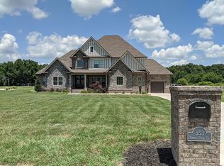 353 Roberts Creek Cir, Manchester, TN 37355