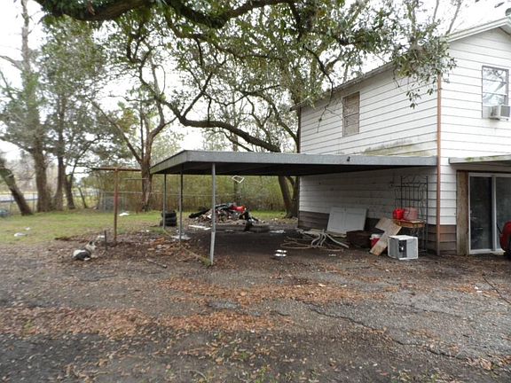 4th image of 1803 County Road 197 #171