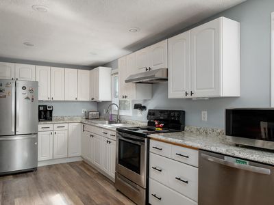 25 Heritage Drive, Eliot, ME, 03903