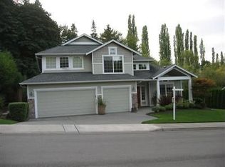 17125 111th Ave NE, Bothell, WA 98011