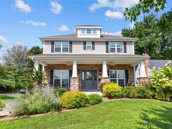 2437 High School Dr, Saint Louis, MO 63144