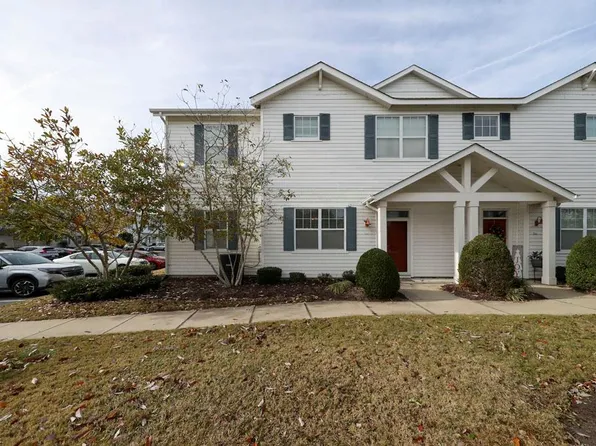 1428 Leckford Dr, Chesapeake, VA 23320