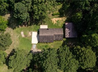 204 Holt Rd, Pollock, LA 71467