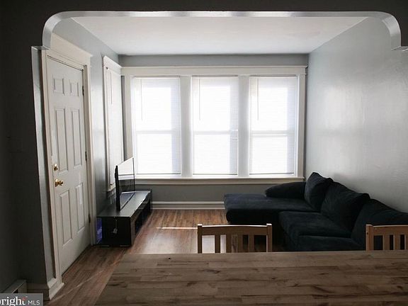2nd image of 211 W Laveer St APT 1