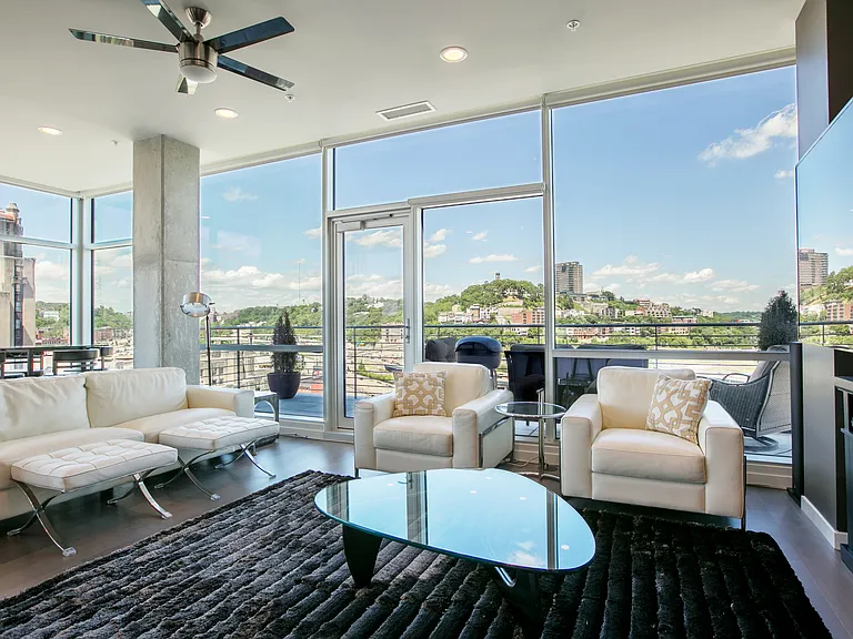 Seven at Broadway living room and views of Cincinnati