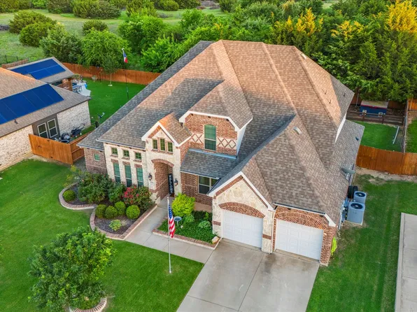 418 Hillstone Dr, Midlothian, TX 76065