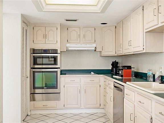 5th image of 1424 Wildwood Ln #1424