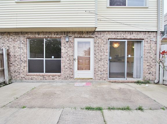4th image of 8535 Glen Meadow Ln