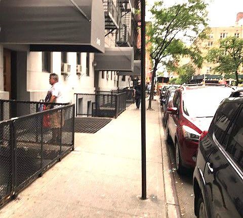 3rd image of 346 W 56th St APT 3D