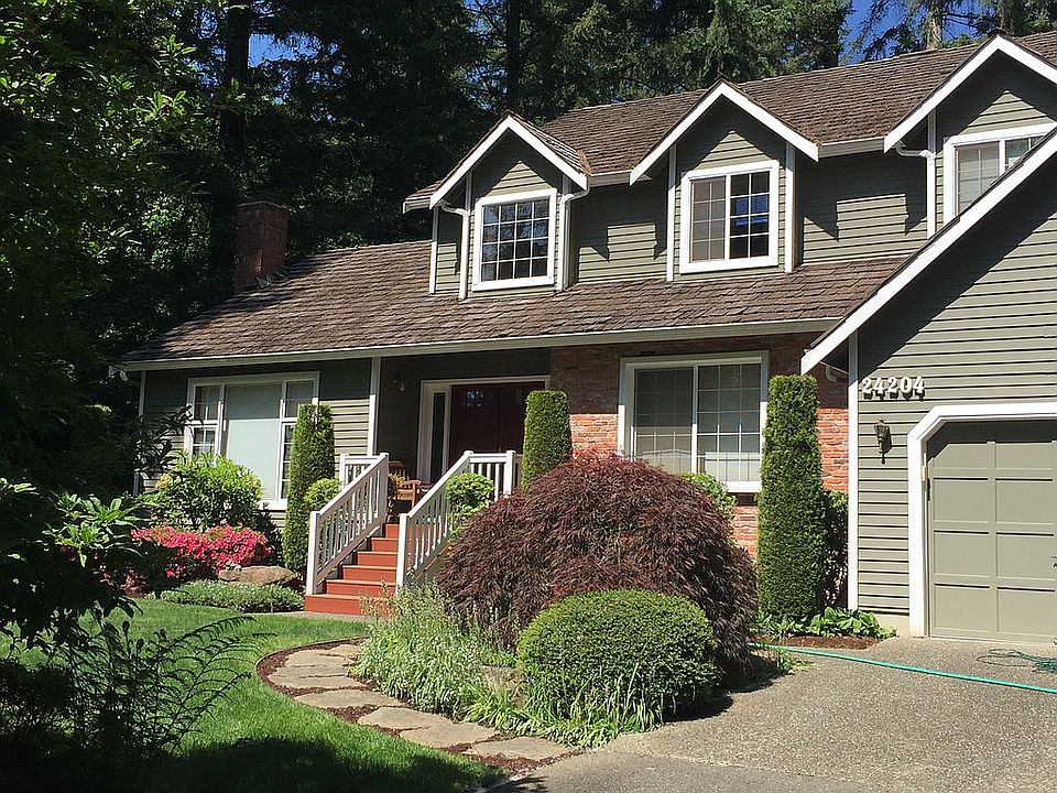 1st image of 24204 NE 5th Pl
