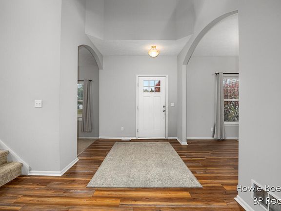 4th image of 11078 Island Ct