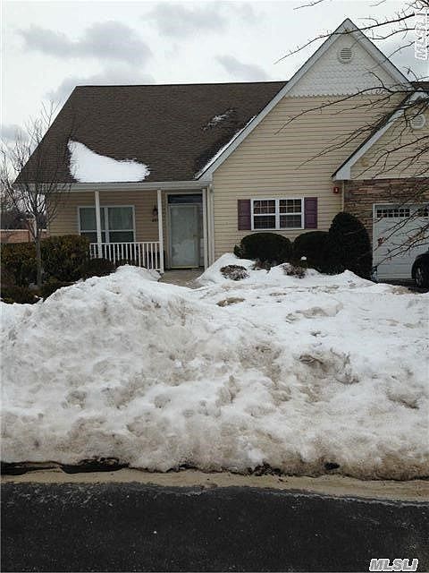 2nd image of 285 Andrew Dr #285