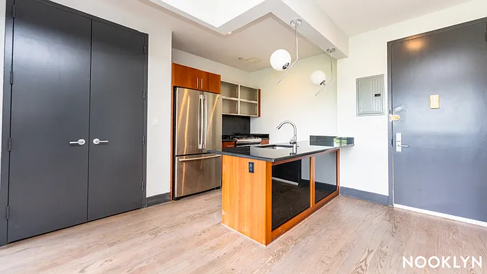 Rented by Nooklyn NYC LLC | media 21