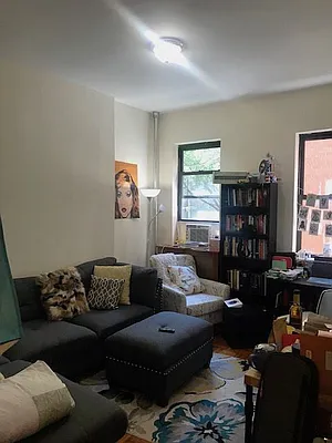 Rented by Aimee Grodanz, LREB | media 8