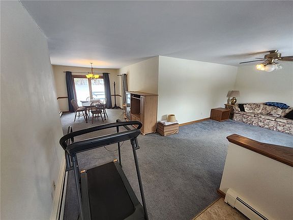 3rd image of 7779 Hamilton Rd