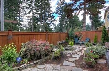 2nd image of 18437 NE 95th Ct