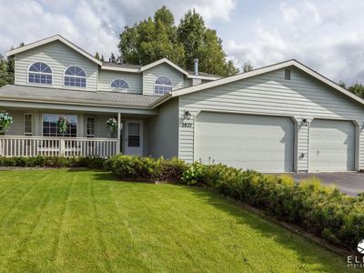2827 Snug Harbor Cir, Anchorage, AK, 99507