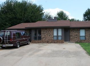 907 Acacia Cir #909, Noble, OK 73068