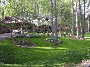 321 SW Essex Dr, Knoxville, TN 37922