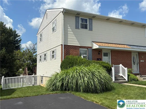624 S 14th St, Catasauqua, PA 18032