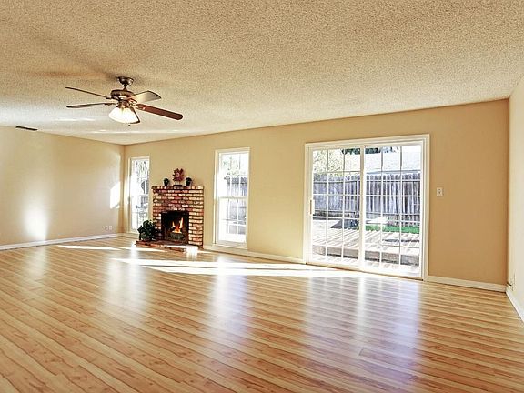 3rd image of 6612 Kaestner Ct