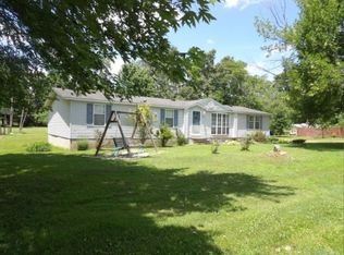 1117 Cannon Ln, Harrisburg, IL 62946
