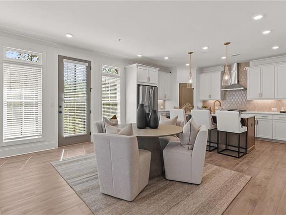 7th image of this home