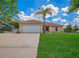11413 Mandarin Dr, Clermont, FL 34711