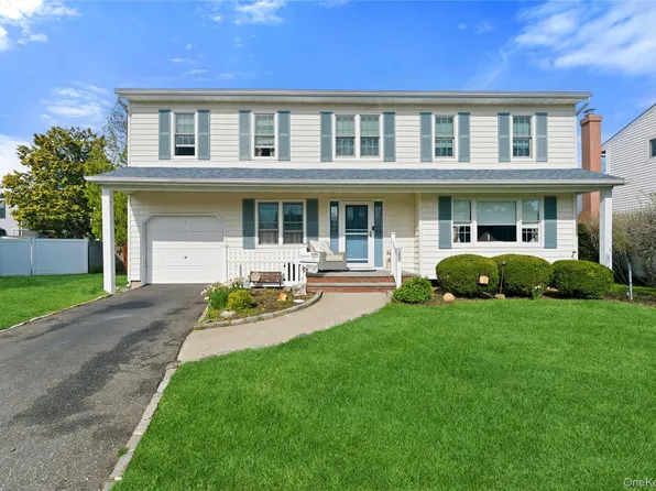 157 Garden Place, West Hempstead, NY 11552