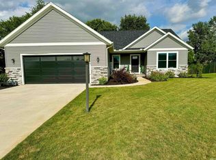 4336 Basswood Dr, Warsaw, IN 46582