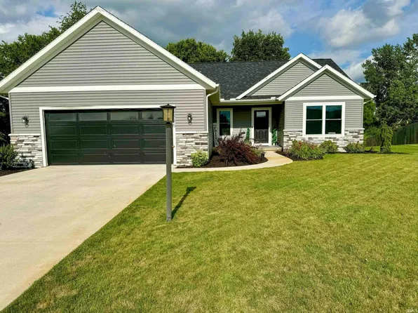4336 Basswood Dr, Warsaw, IN 46582