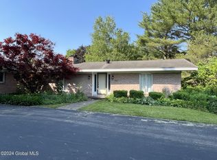 141 Fon Clair Ter, Johnstown, NY 12095
