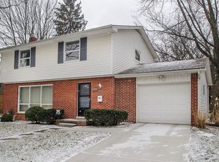 741 Dartmoor Rd, Ann Arbor, MI 48103