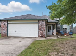 1076 E 131st Pl, Glenpool, OK 74033