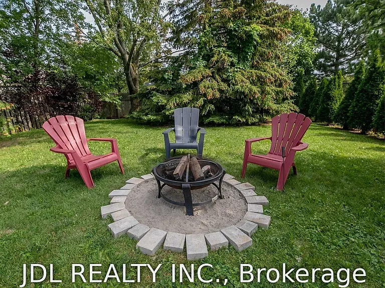 163 Carrick Ave — Photo 22