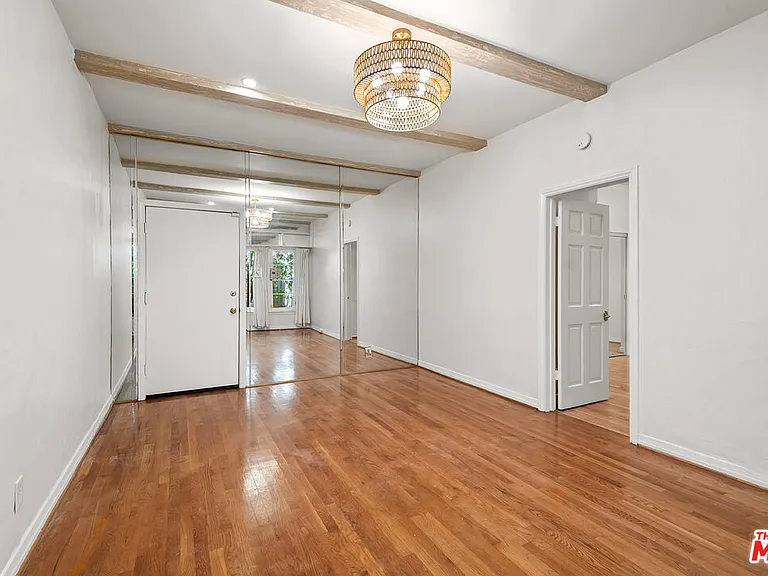 340 N Oakhurst Dr #103 — Photo 3