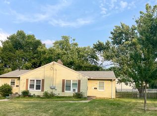 24 Parkview Dr, Medina, OH 44256