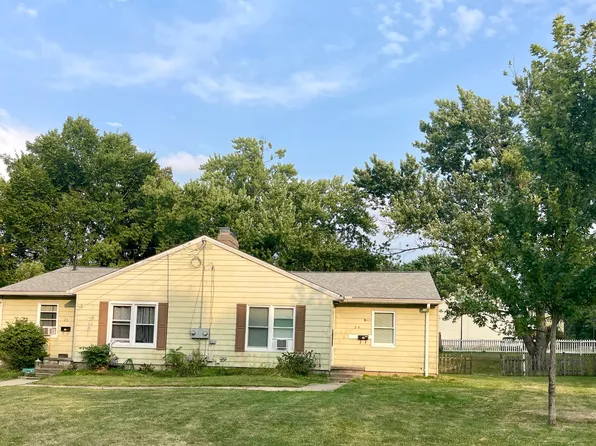 24 Parkview Dr, Medina, OH 44256