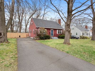 72 White Street, Manchester, CT, 06042