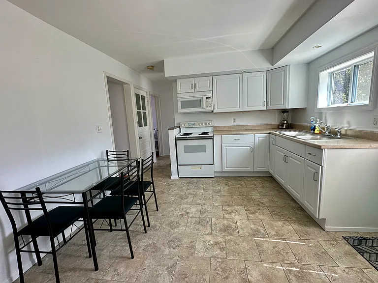 243 Lebanon Ave — Photo 7