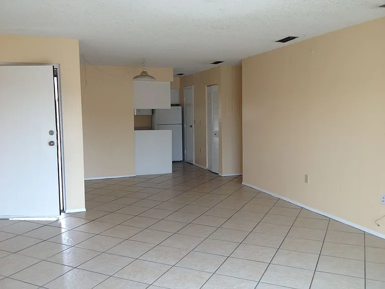 2705C Hidden Lake Blvd — Photo 7
