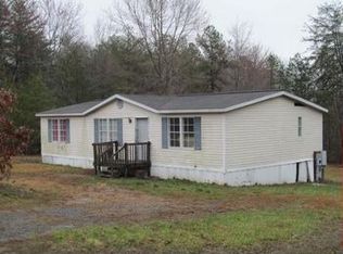 1127 Lookout Tower Rd, Blacksburg, SC 29702
