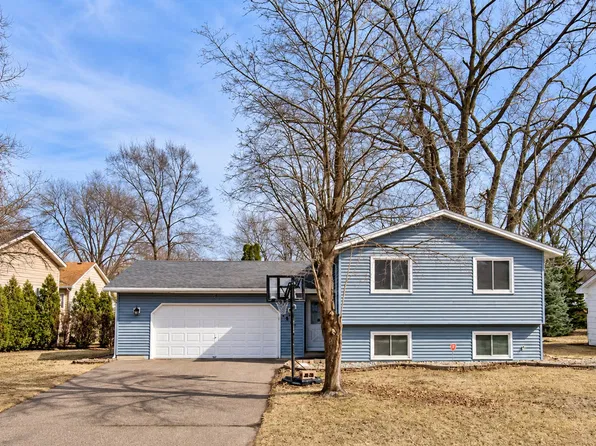 7608 Irving Ave N, Brooklyn Park, MN 55444