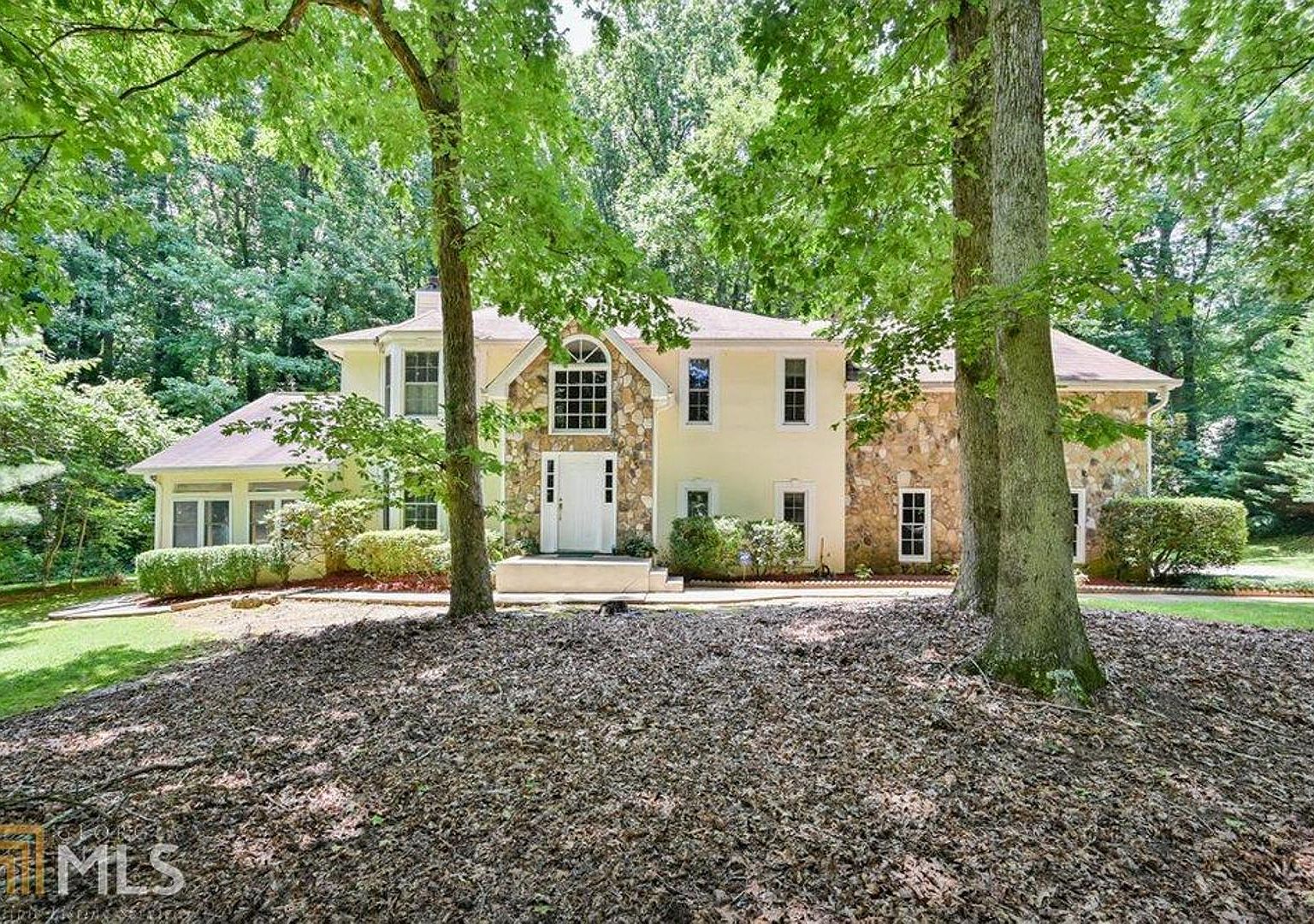 425 Hembree Holw, Roswell, GA 30076 Zillow