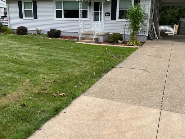 3723 Dick St, Mogadore, OH 44260