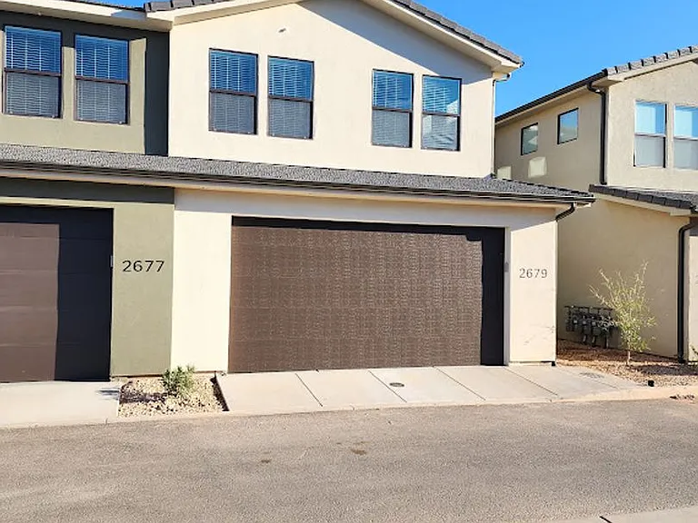2649 E Wake Forest Ln — Photo 1