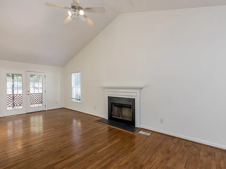 5936 Royal Coach Ct — Photo 5